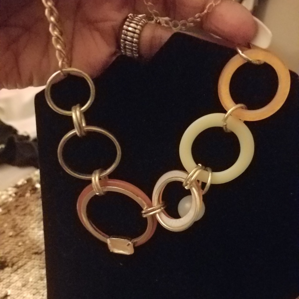 Necklace - Picture 2 of 3